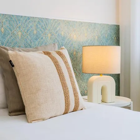 Urban Retreat By Lovelystay Apartment Porto